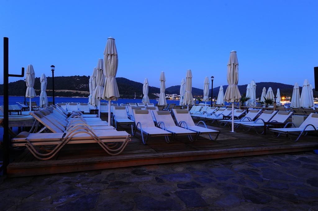 Maritim Hotel Golturkbuku Exterior photo